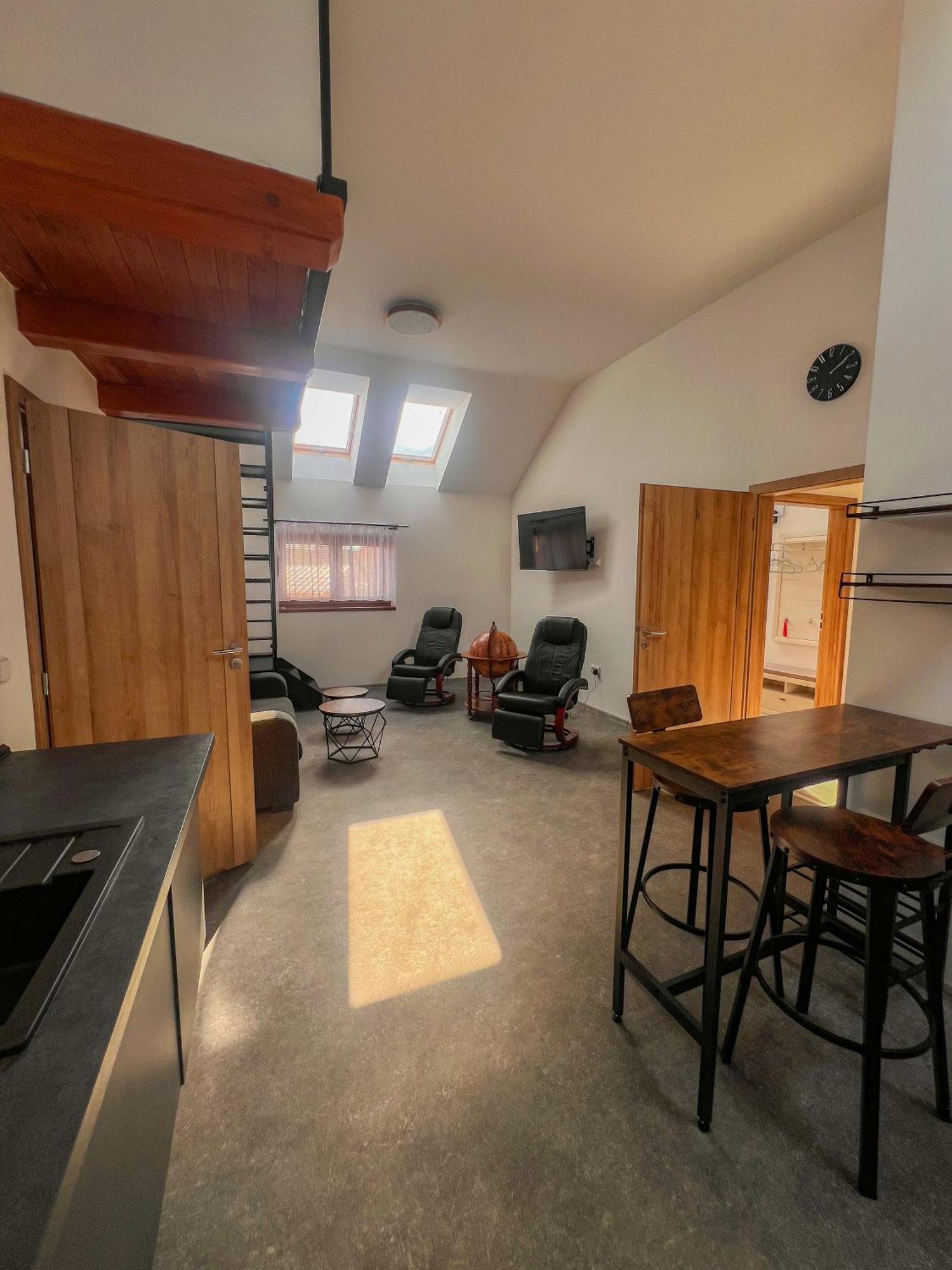 Apartment Pod Ripem Roudnice nad Labem
